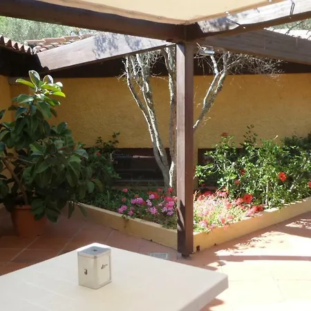 La Casetta A Due Passi Dal Mare Con Privata カーポ・コーダ・カヴァッロ