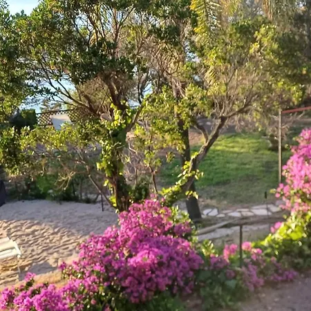 La Casetta A Due Passi Dal Mare Holiday home Capo Coda Cavallo